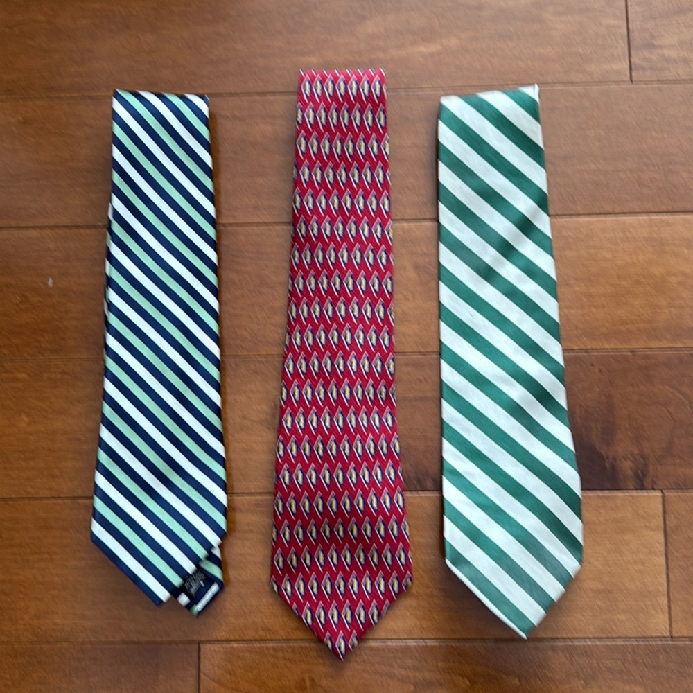 Bundle of 3 Chaps Ralph Lauren ties.